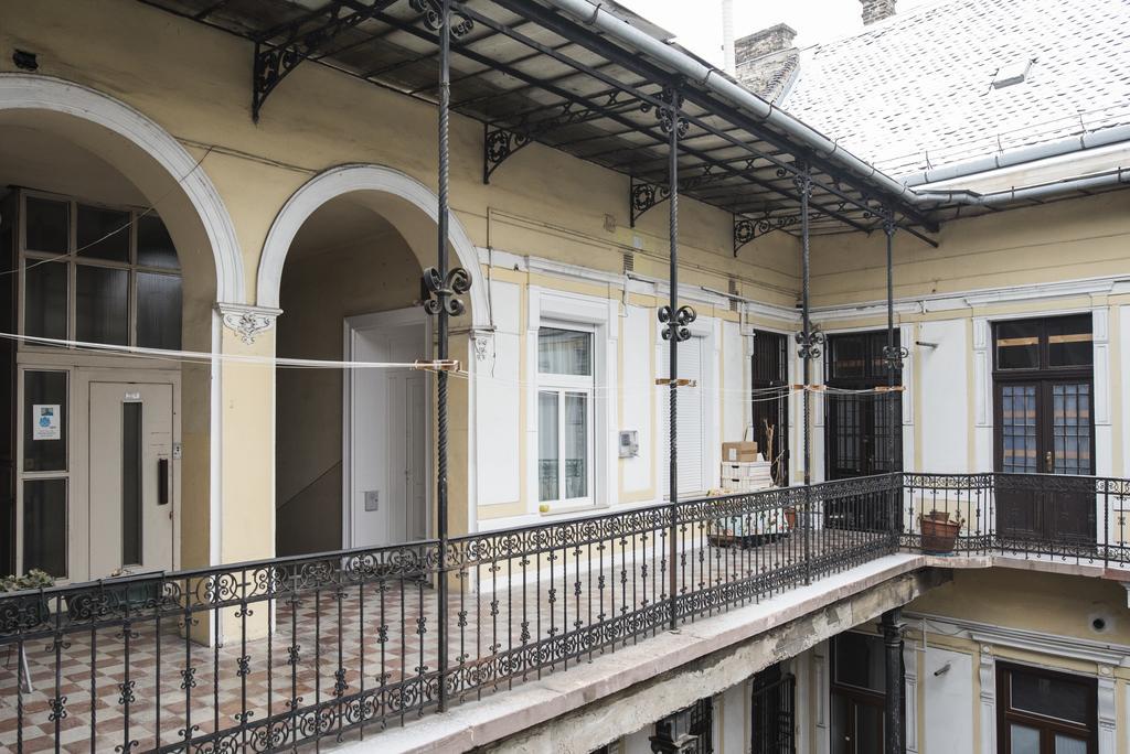 In Iii. Apartament Budapeszt